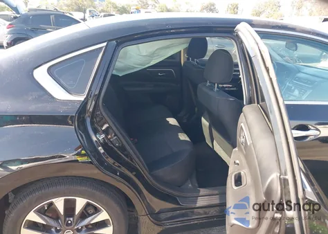 2018 Nissan Altima 2.5 Sv из США, поврежденный, VIN 1N4AL3AP2JC236440